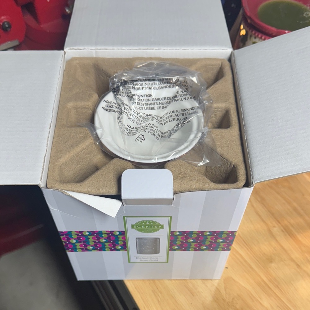 New in Box- Rose Gold Scentsy Wax Warmer